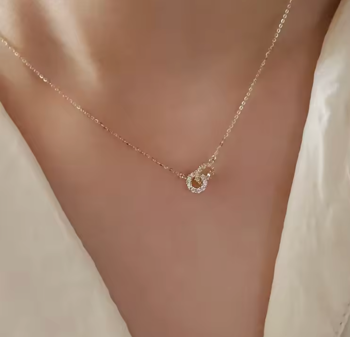 925 Sterling Silver Interlocking Double Ring Necklace